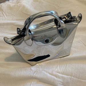 Longchamp le pliage top handle xs.